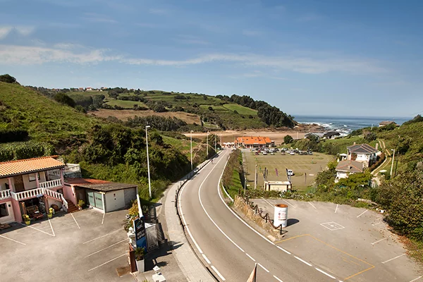 hotel el refugio servicios parking privado