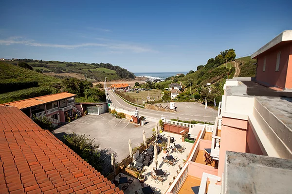 hotel el refugio servicios parking privado